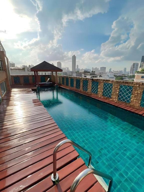 Go Inn Thonglor 23 โกอินน์ ทองหล่อ 23 X Bangkok Exterior foto